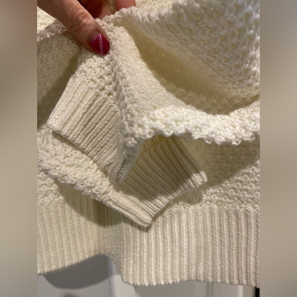 Gap~NWOT~Neutral~Cream~Open Stitch Crochet~Long Sleeve~Pullover Sweater~Size M - Picture 6 of 15